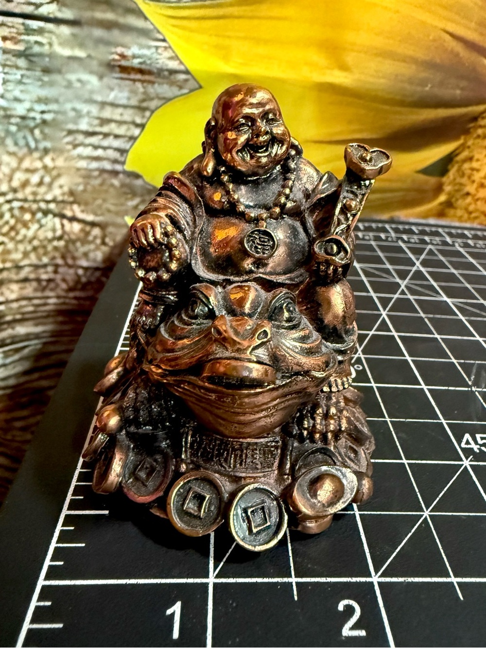 Eastern Enlightenment Laughing Buddha Sitting on a Money Frog Chan Chu